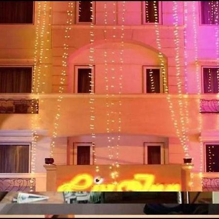 Liv Inn - Naraina Nueva Delhi Exterior foto